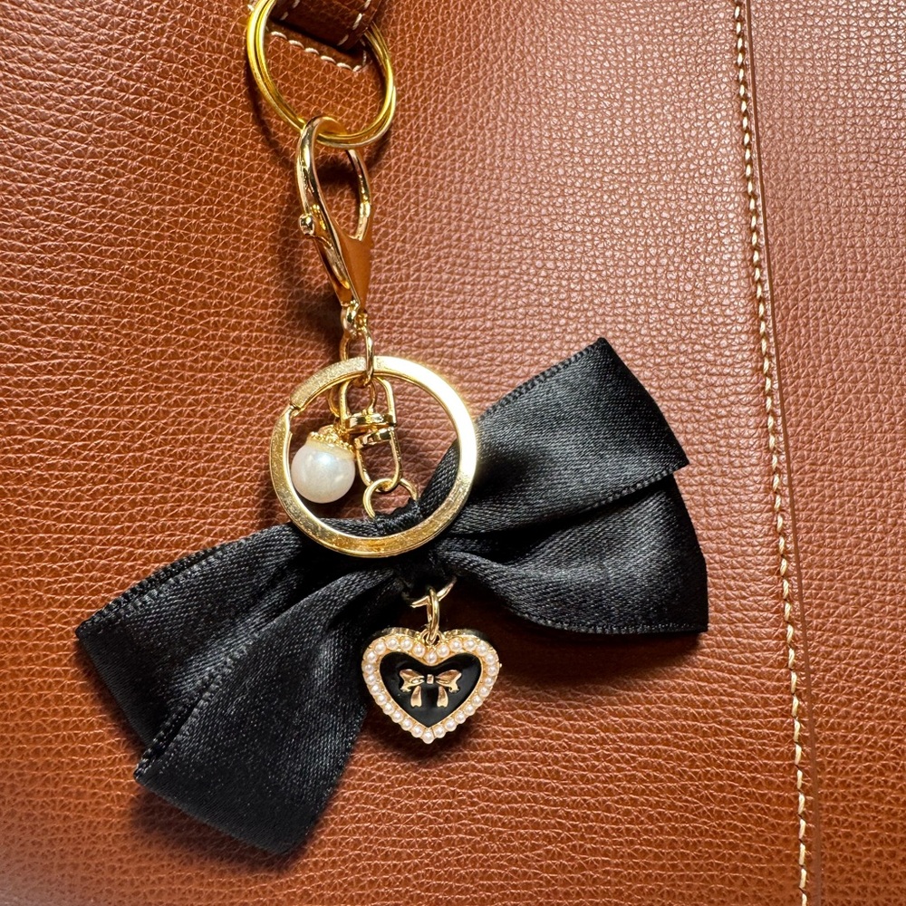 Black Bow Heart Charm Bag Charm | Pearl & Gold Detail Keychain